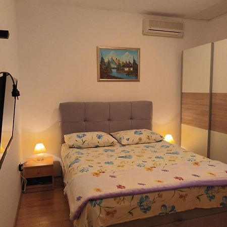Studio Apartments Marica Бродарица Экстерьер фото